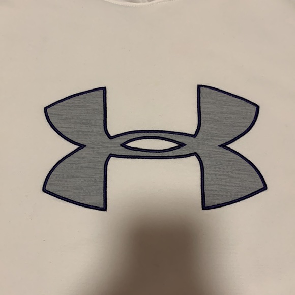 White Under Armour Hoddie - Picture 5 of 5
